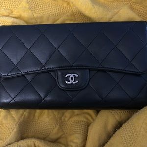 🌺TODAY ONLY🌺 Authentic Chanel Long Wallet.